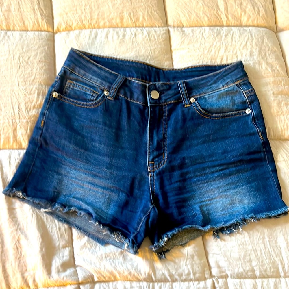 Born Primitive jean shorts